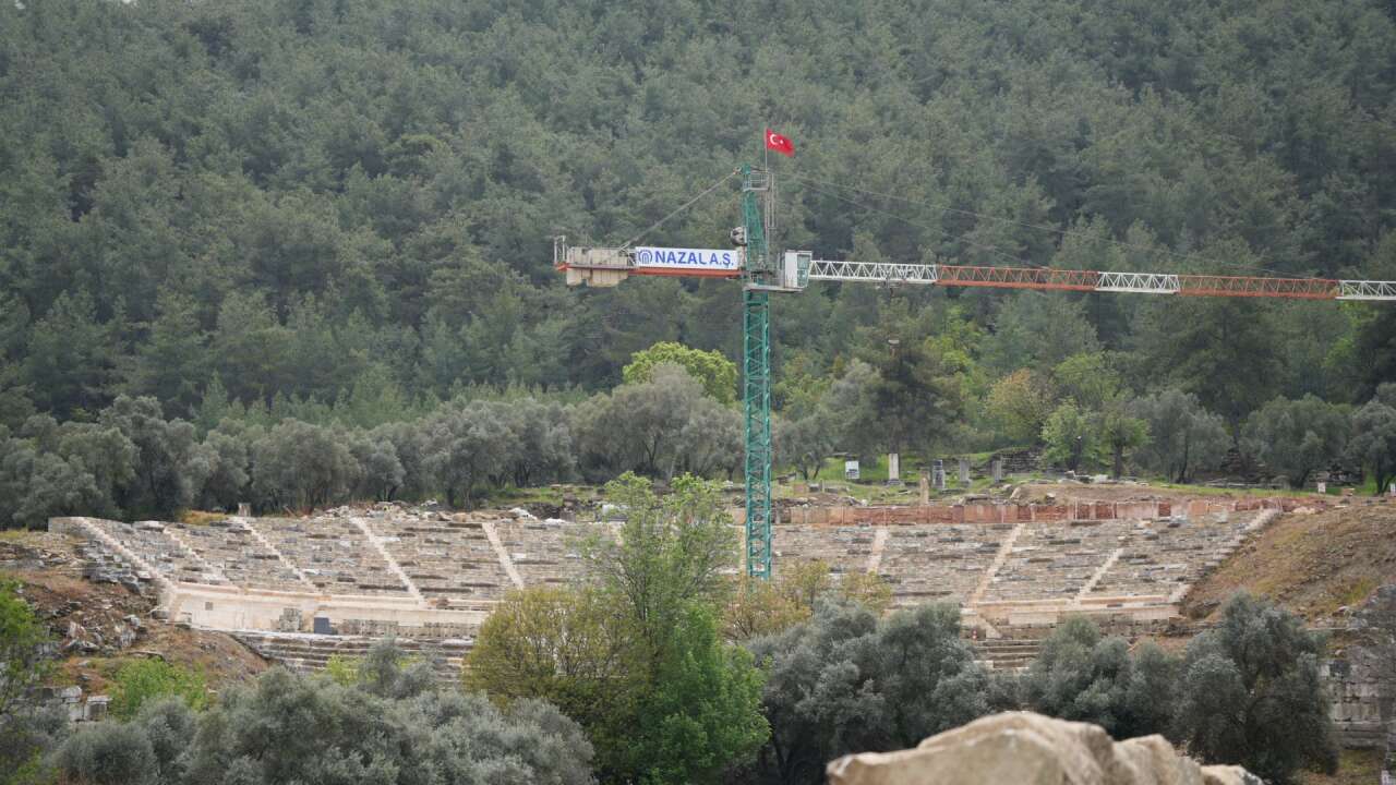 Muğla Stratonikeia Antik Tiyatrosu’nda 7 Bin Kişilik Bölüm Yaz Sezonuna Hazırlanıyor 1